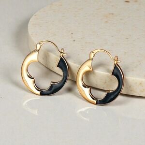 18k gold plated geometric earrings with a zirconia edge; 1" round; nwot
